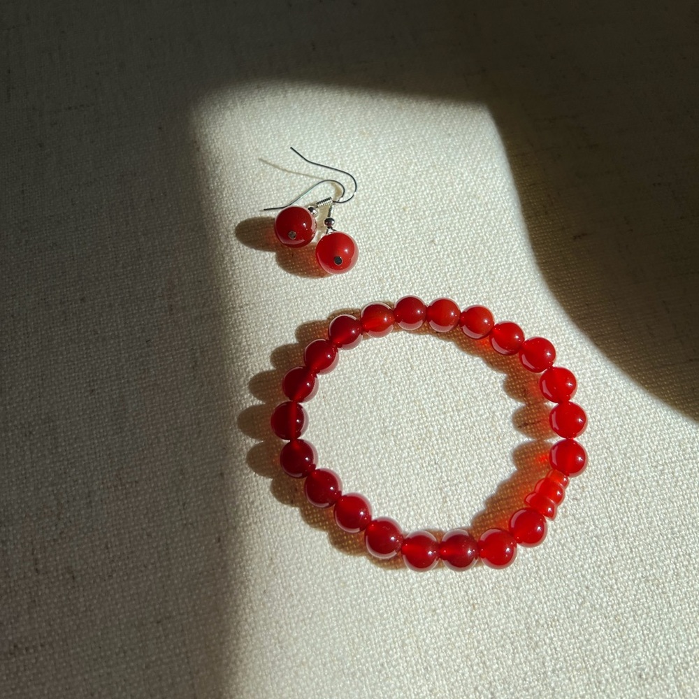 Natural Stone Elegant Red Beaded Bracelet and Earring Set